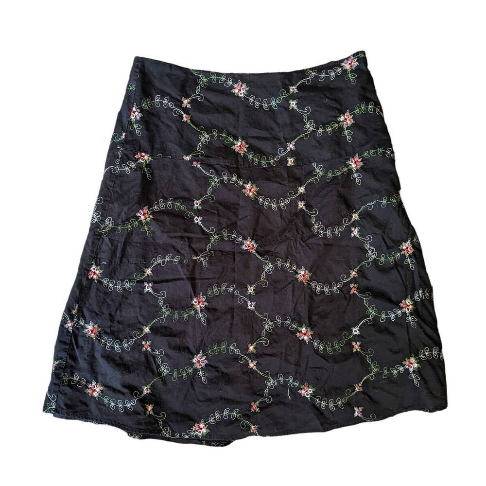 Gloria Vanderbilt 90sBrown Skirt with Embroidered Flowers  Size 12